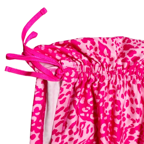 Sofia Vergara Active Pink & Barbie Pink Leopard Workout Top - Picture 9 of 12